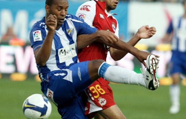 El defensa portugués Hélder estará de baja un mes por una lesión muscular
