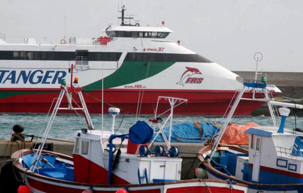 El Estado y Ceuta analizarán la rebaja de los precios de las navieras