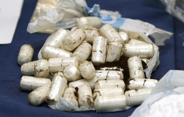 Desarticulado un grupo que llevaba droga a Lanzarote mediante "correos humanos"