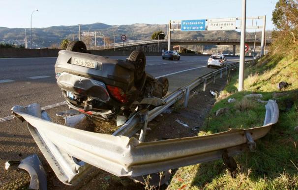 Mueren 21 personas en las carreteras durante el fin de semana, 13 en Andalucía