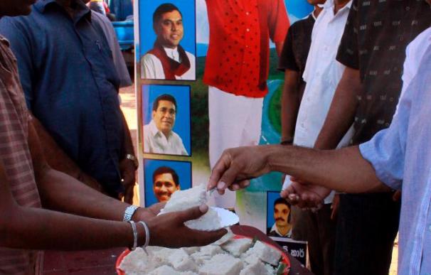 La Policía de Sri Lanka registra las oficinas del principal candidato opositor