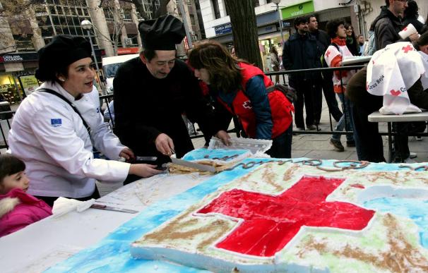 El "pastel solidario" reúne a decenas de jóvenes en Ciudad Real