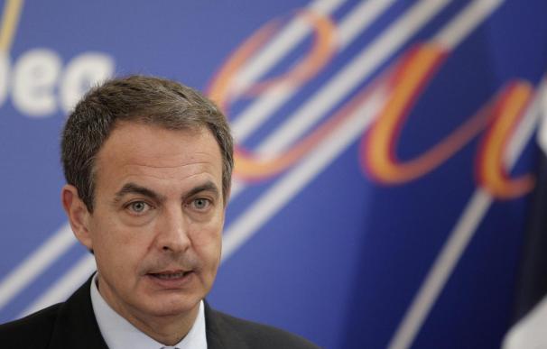 Zapatero dice en Davos que España es un país cumplidor y que reducirá su déficit