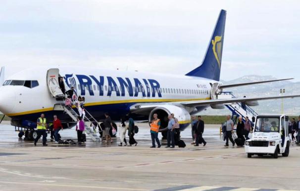 Ryanair, una de las compañías aéreas más denunciadas por empresas reclamadoras en España en 2016.