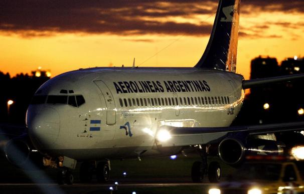 Aerolíneas Argentinas suspende vuelos por un conflicto sindical