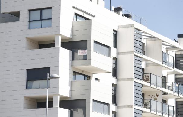 El precio de la vivienda de segunda mano sube un 0,4% en julio, según fotocasa