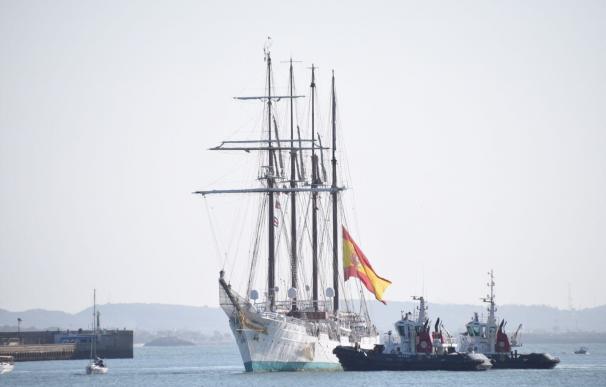 Ciudadanos apoya que Cospedal explique por "transparencia" la presencia de su marido en un crucero del Elcano