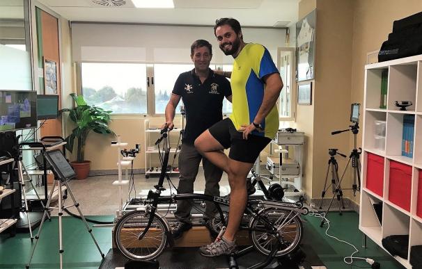 Un joven jerezano viajará hasta Roma con su bicicleta plegable para dar a conocer la fibrosis quística