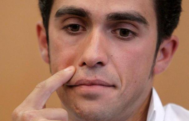 Pedro Delgado cree que van a sancionar a Contador