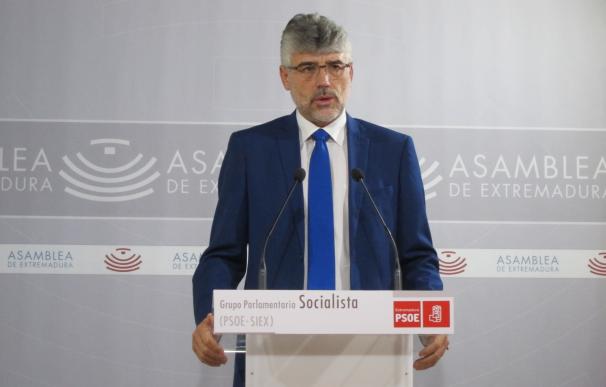 El PSOE valora que el discurso de Vara ha estado marcado por el "compromiso" y la "igualdad"