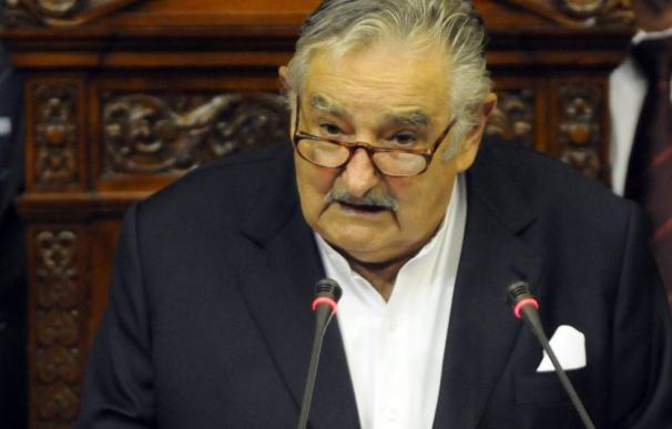 Mujica se entrevistará en España con Florentino Pérez y buscará inversiones