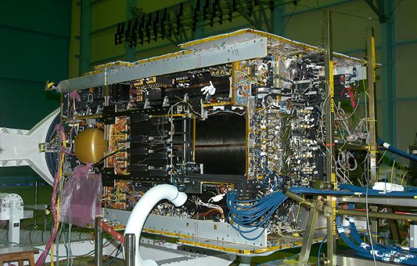 El satélite durante la fase de pruebas en tierra - ESA