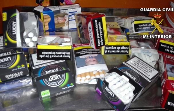Intervenidas 306 cajetillas de tabaco en un local de Alcalá la Real que carecía de permiso para venderlo