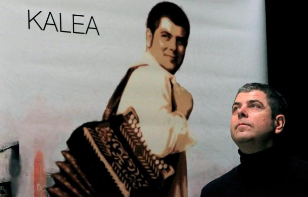 Kepa Junkera culmina su trilogía abriendo la música vasca a ritmos no latinos