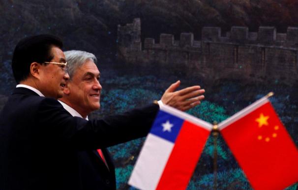 Piñera acuerda mecanismo de diálogo sobre derechos humanos en la cita con Hu Jintao