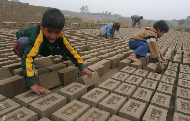 Doce países entran en la lista de trabajo infantil, según un informe de EE.UU.