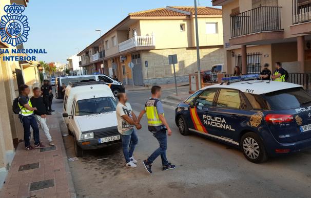 Detenidos 9 miembros de un grupo dedicado a atracar salones de juego con "extrema violencia" en Murcia y Alicante