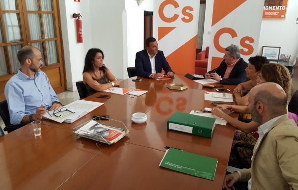 Cs, "decepcionado" con la reunión sobre el impuesto de sucesiones ante "la falta de voluntad para un acuerdo del PSOE"
