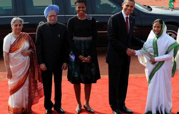 Obama abre nuevas vías de negocio para EEUU en viaje de seducción por India