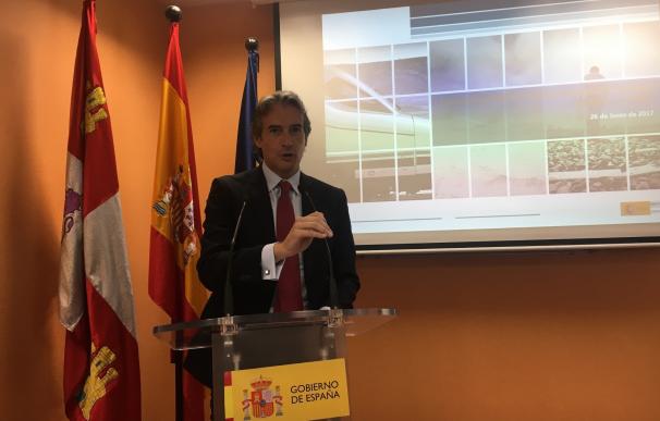 De la Serna reafirma su compromiso de estudiar las posibilidades para reabrir la línea de mercancías Burgos-Madrid