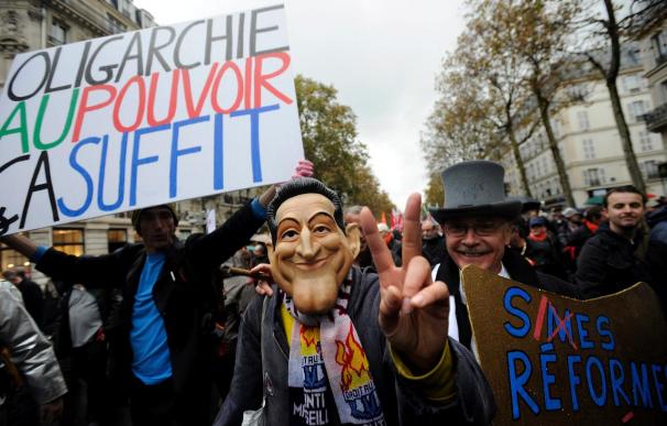 Francia vive una nueva jornada de protestas con una clara caída de participación