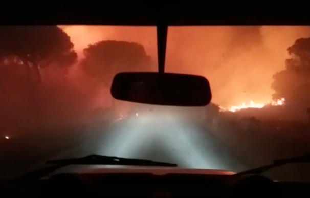 Las primeras horas del incendio en Doñana visto desde dentro por un retén