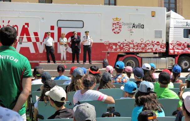 Medio millar de escolares de Ávila se forma en ciberseguridad