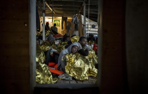 CEAR denuncia que el Ministerio del Interior acumula 22.000 solicitudes de asilo sin resolver