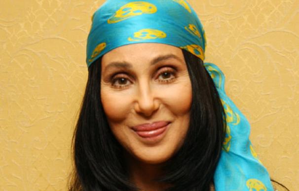 Cher consideró el suicidio durante su matrimonio con Sonny Bono