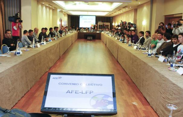 La Asociación de Futbolistas Españoles pide garantía salarial y una reunión urgente con LFP