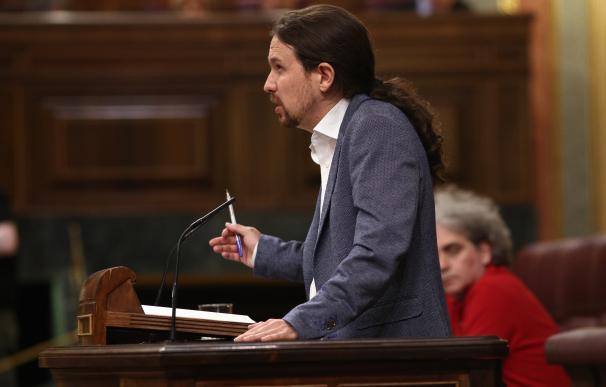 Concluye la primera jornada tras 11 horas de debate y mañana será el turno de Ciudadanos, Podemos, PSOE y PP