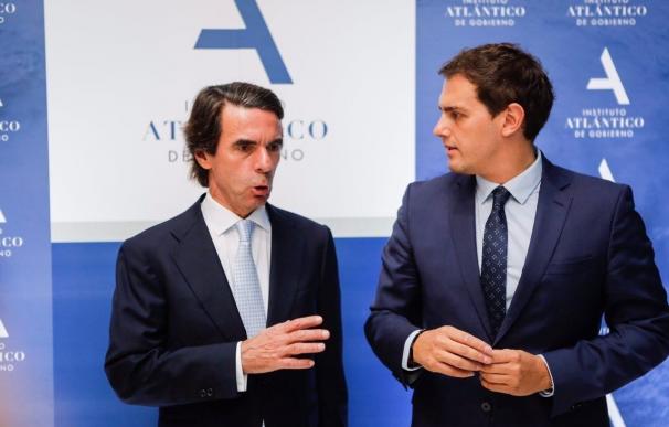 Rivera defiende ante Aznar que "el futuro pasa por nuevas políticas" como el liberalismo y por "nuevos políticos"