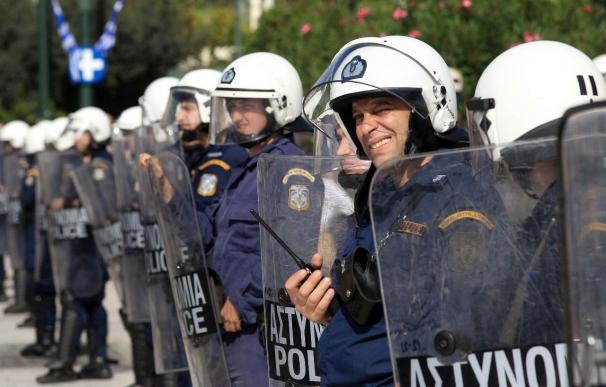Alerta policial en Atenas ante una marcha por el aniversario de la revuelta estudiantil