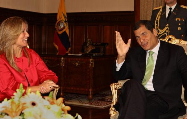 Ecuador pide a España vías de ayuda a los ecuatorianos con impagos de hipotecas