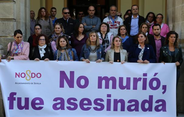 Diputación y Ayuntamiento de Sevilla trasladan su repulsa por la última víctima machista con concentraciones