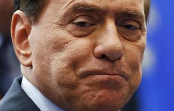 Berlusconi se ríe de las críticas de EEUU sobre sus fiestas