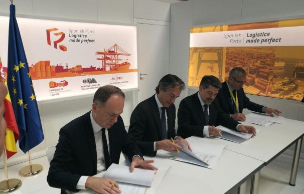 Puerto de Huelva, Puertos del Estado y Adif firman un convenio para mejorar la línea Huelva-Sevilla