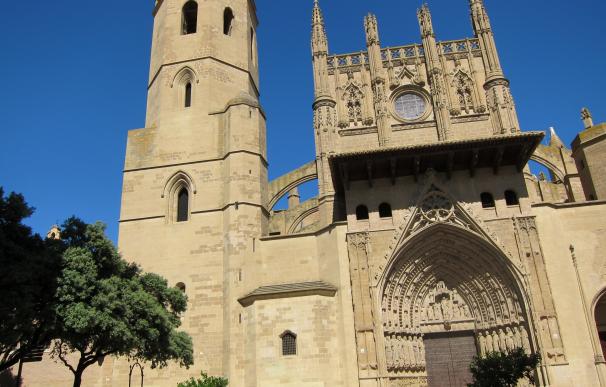 Las Cortes de Aragón reclaman un plan director de la catedral de Huesca