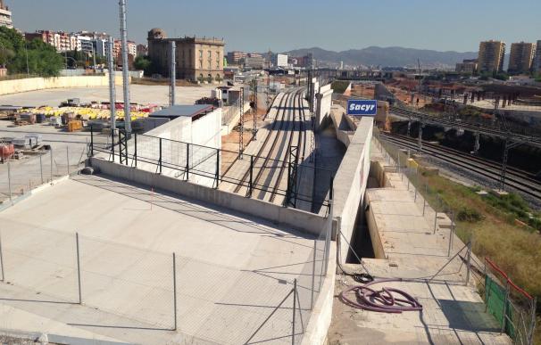 Colau y Pastor abordan este martes en Madrid las infraestructuras pendientes de Barcelona