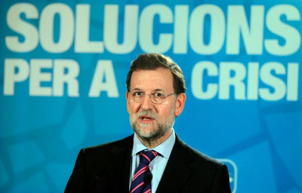 Rajoy cree que Zapatero sigue generando "desconfianza atroz" pese a las últimas medidas