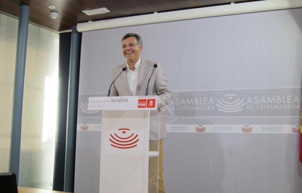 El PSOE resalta el "esfuerzo" de la Junta para crear empleo pese al "maltrato" del Gobierno de Rajoy a la región