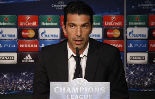 Buffon: "Zidane tiene el pedigrí de vencedor que tenía como jugador"