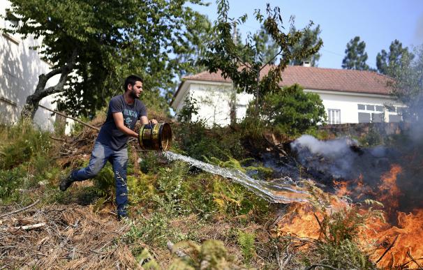 España presenta su plan antiincendios 48 horas después del incendio de Portugal