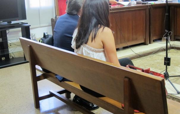 La defensa de uno de los abogados juzgados acusa a dos funcionarios de grabar a la Infanta y "encubrirlo"