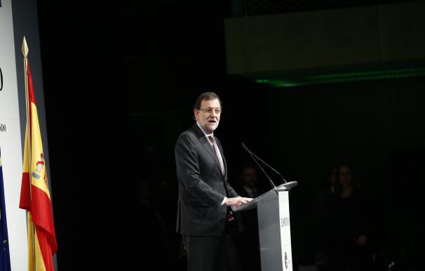 Rajoy cita mañana a la Junta Directiva de PP para ratificar los acuerdos con UPN y PAR, en vísperas de hacer listas