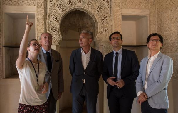 La restauración del Oratorio del Partal en la Alhambra recupera su imagen original del siglo XIV