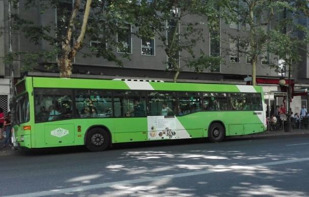 Sindicatos dicen que la Xunta aboca a la paralización de los autobuses al "dinamitar" la opción de suspender la huelga