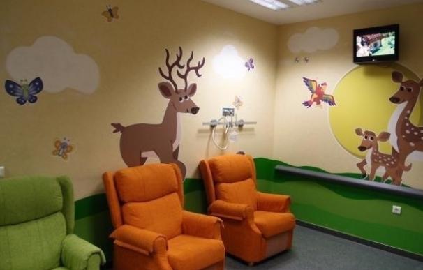 El Hospital de Tomelloso opta a los Premios Optimista por un proyecto con la Escuela de Arte en Urgencias pediátricas
