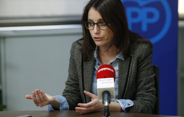 El PP afea a Sánchez sus "subterfugios" para situarse en la "equidistancia" ante el "grave" desafío independentista