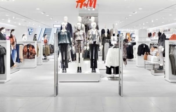 Las ventas de H&M aumentan un 10% y mantiene el pulso a la española Inditex